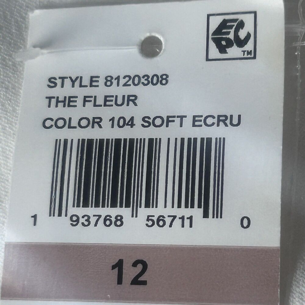 1. STATE The Fleur Ivory Textured Crepe Tie Waist Short Size 12 - Picture 12 of 14
